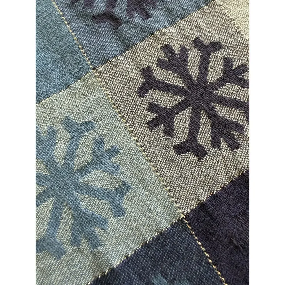 Blue Snowflake & Silver Christmas Tablecloth Avon Home 72x50 W/ Oval Curv Edges